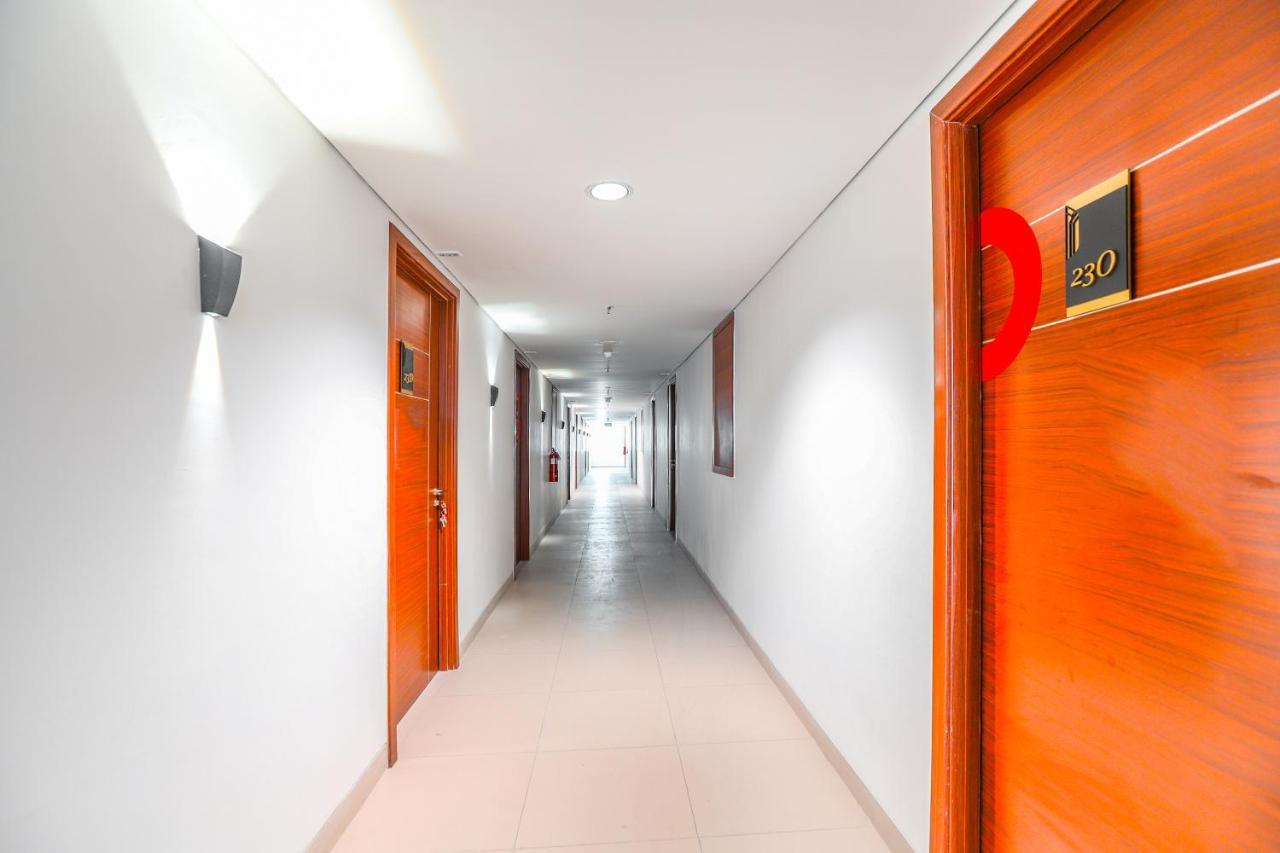 Super Oyo Collection O 16 Vittoria Residence Τζακάρτα Εξωτερικό φωτογραφία