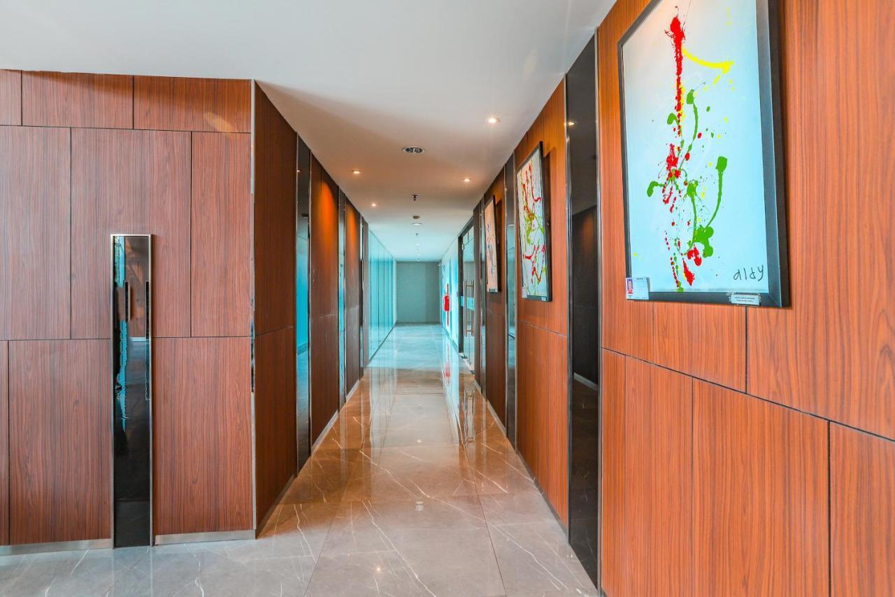 Super Oyo Collection O 16 Vittoria Residence Τζακάρτα Εξωτερικό φωτογραφία